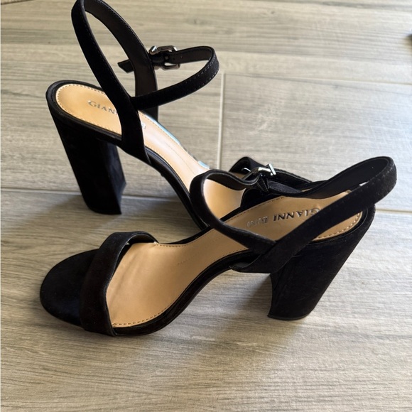 Gianni Bini Arleena Suede Ankle Strap Block Heel 3.14” Sandals size 7.5 - Picture 4 of 7